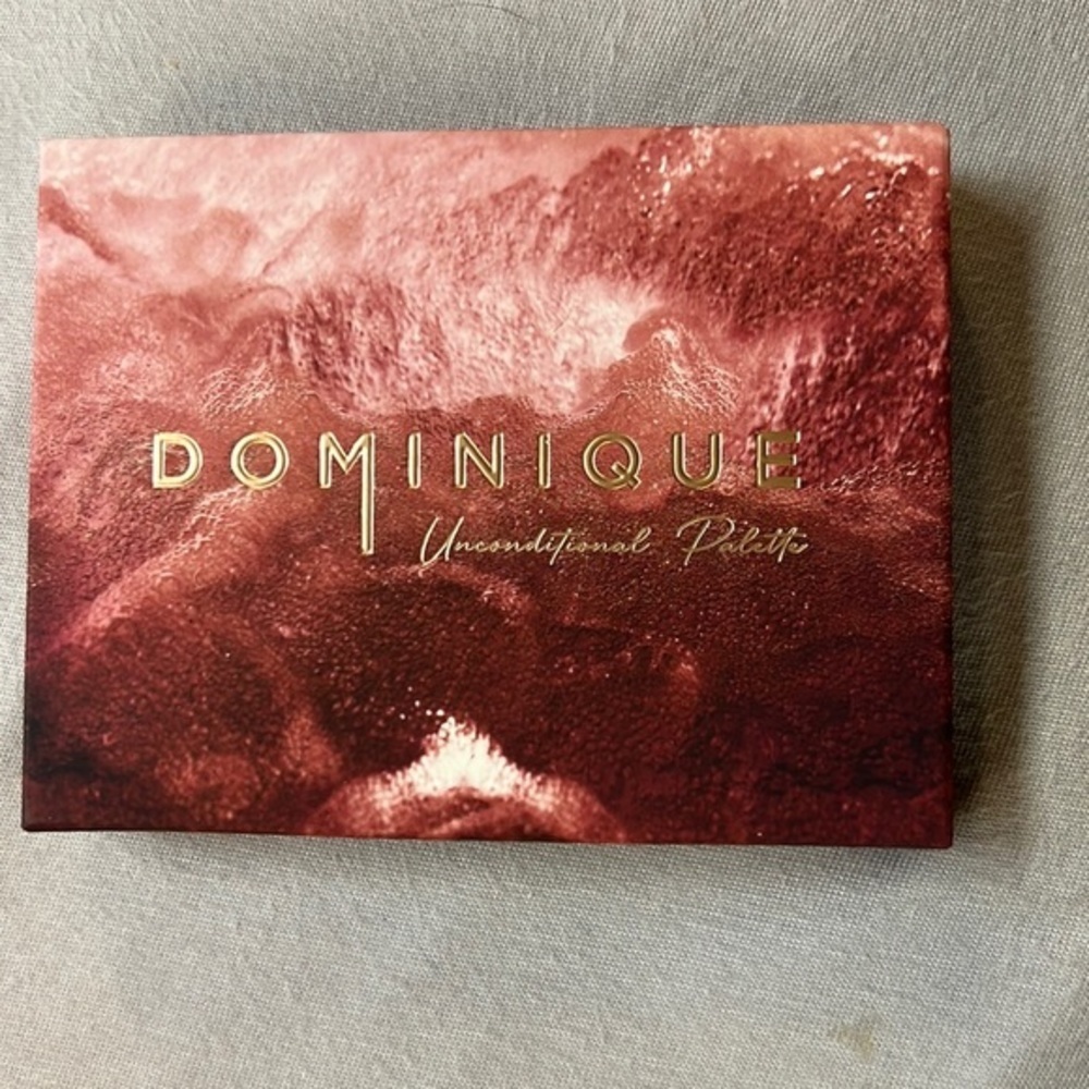 Dominique Unconditional Palette - Picture 1 of 7